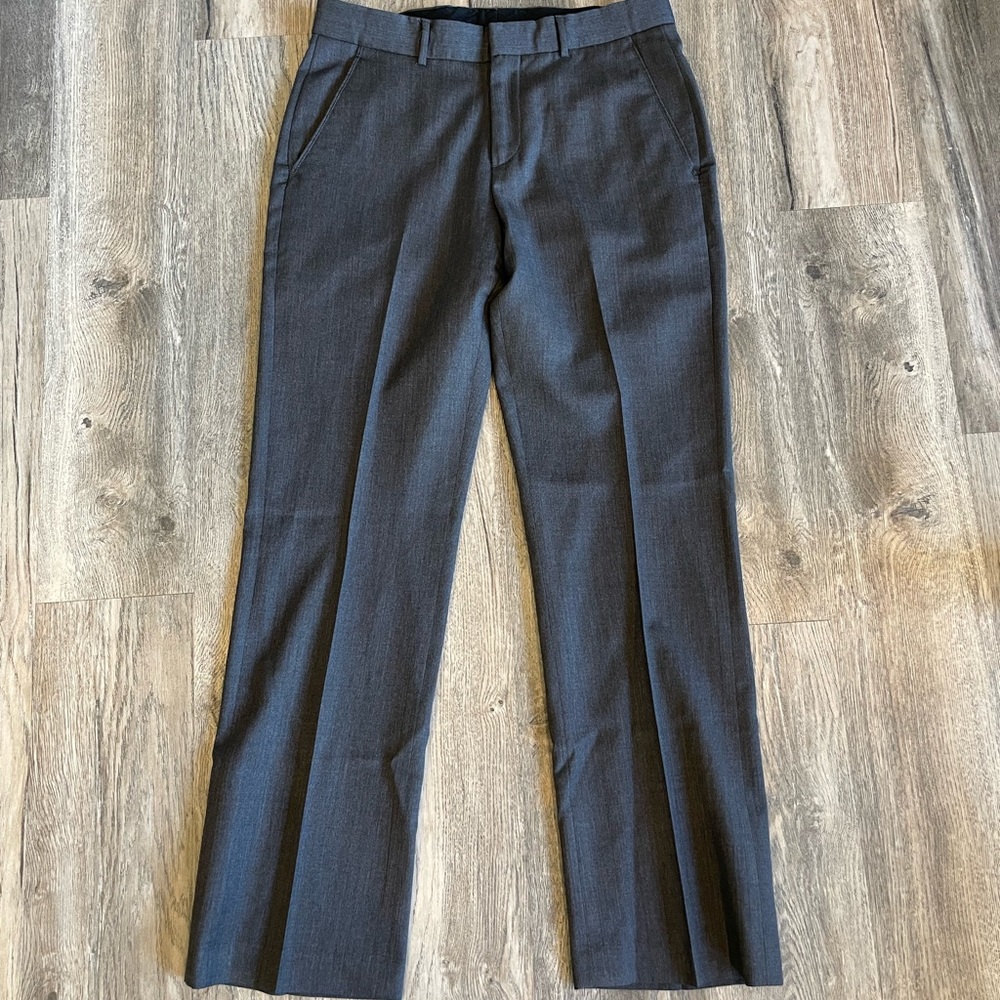 Banana Republic Factory Men’s Charcoal Dress Pants, size 30x32